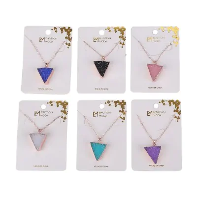 Collar Piedra Borde Dorado Triangulo X6