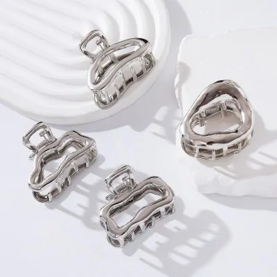 Broche Metal Formas Abstractas 4.5cm Plateado X12