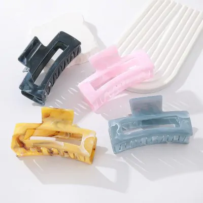 Broche Plastico Marmolado - Rectangular X12