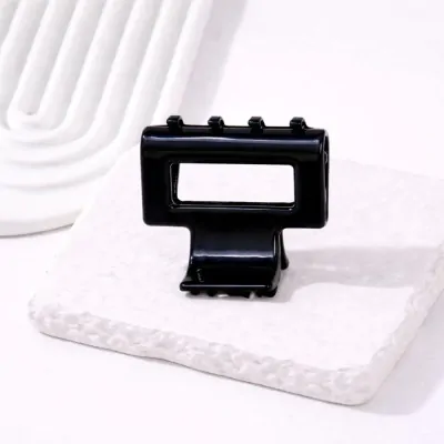 Broche Rectangulo 5cm Negro