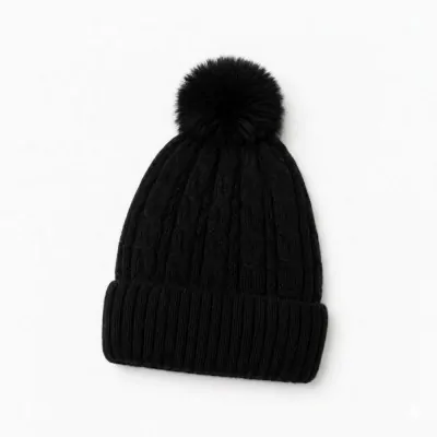 Gorro Lana Trenzado Con Pompon Negro