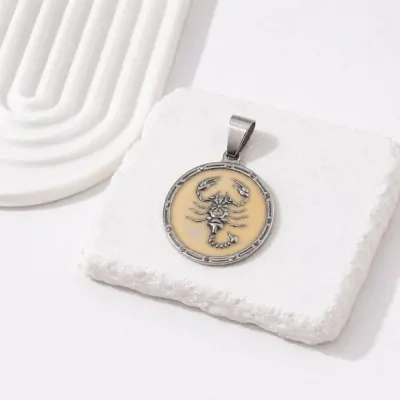 Dije Acero Aceitado Signo Escorpio Blanco