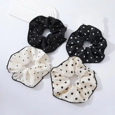 Scrunchies Lunares X12